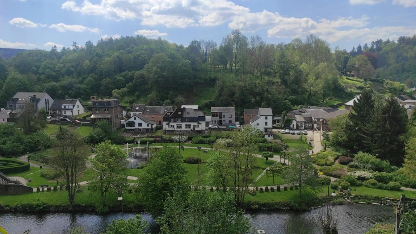 Vila Le Panorama La-Roche-en-Ardenne Exteriér fotografie
